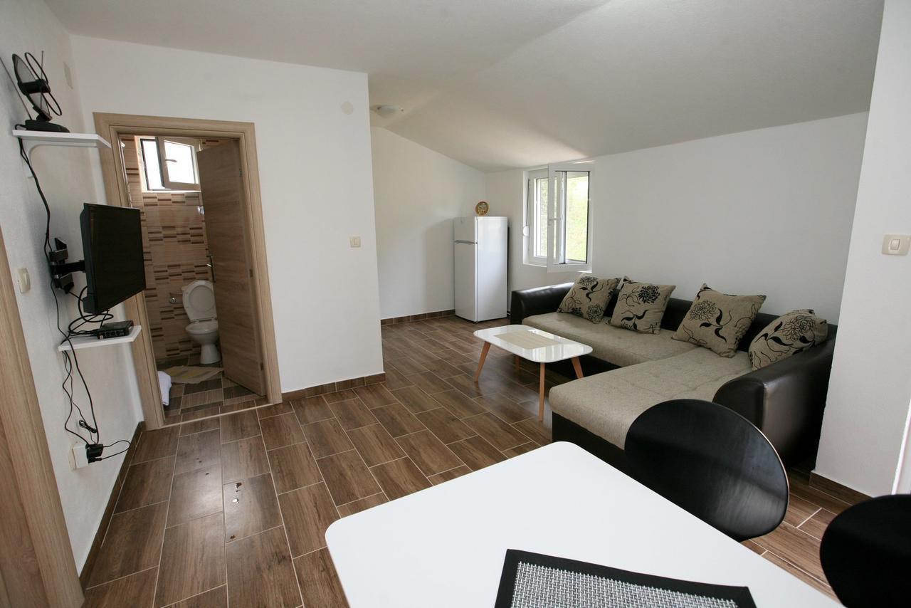Ruza Apartments Котор Екстер'єр фото