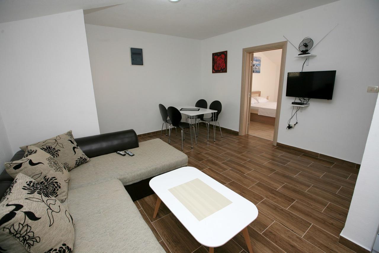 Ruza Apartments Котор Екстер'єр фото