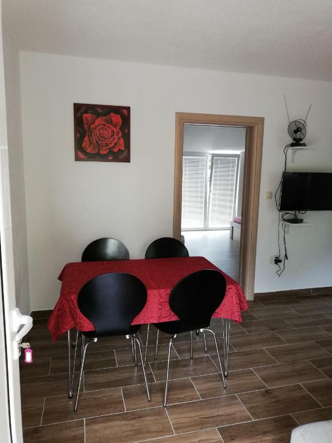 Ruza Apartments Котор Екстер'єр фото