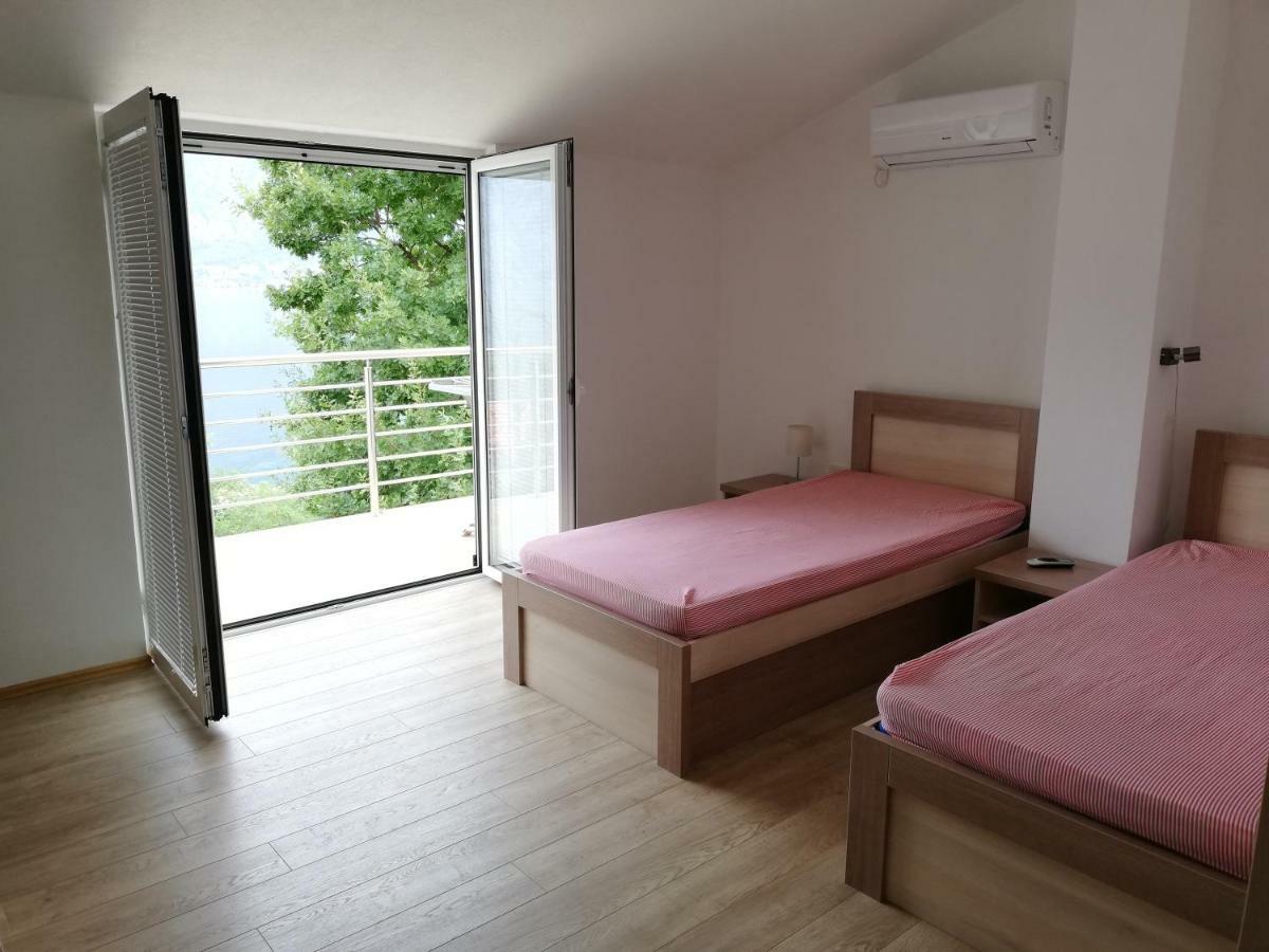 Ruza Apartments Котор Екстер'єр фото