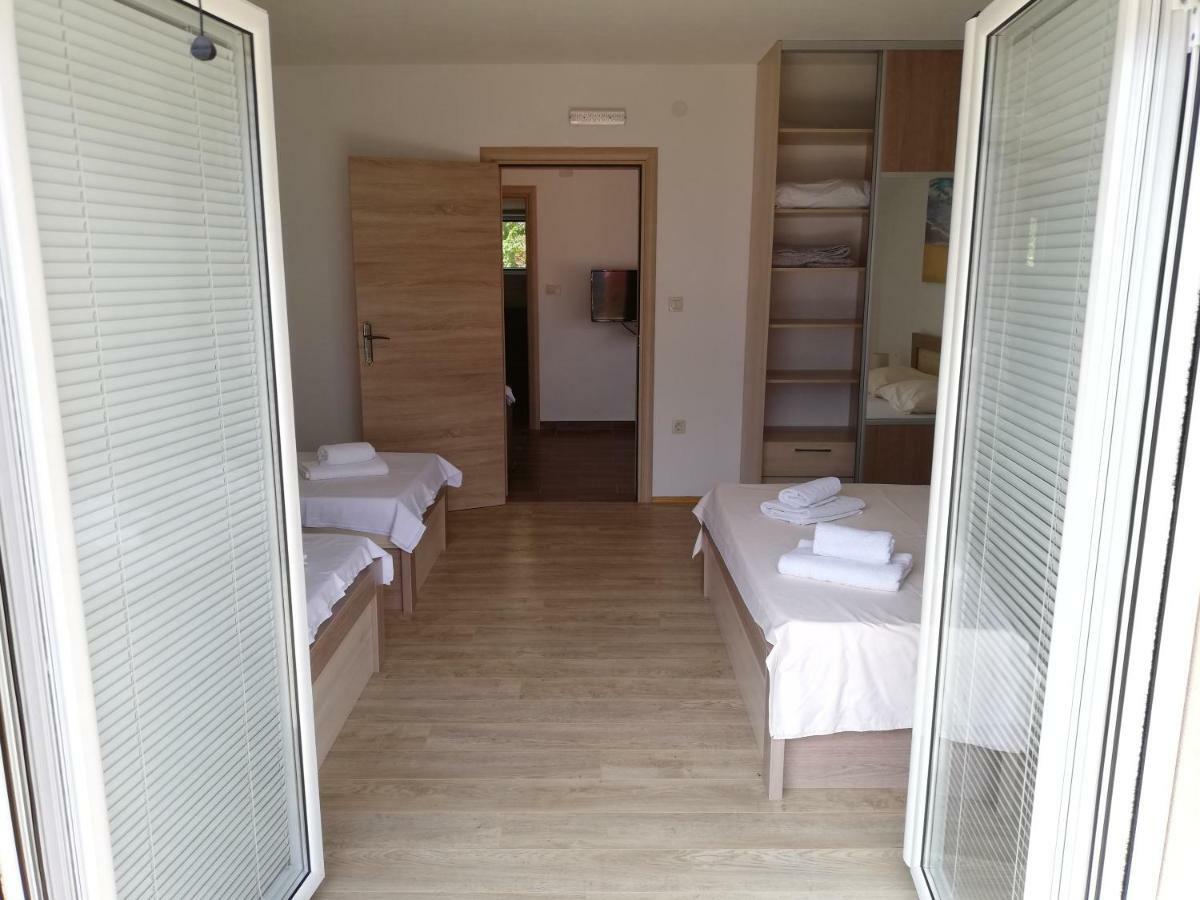 Ruza Apartments Котор Екстер'єр фото